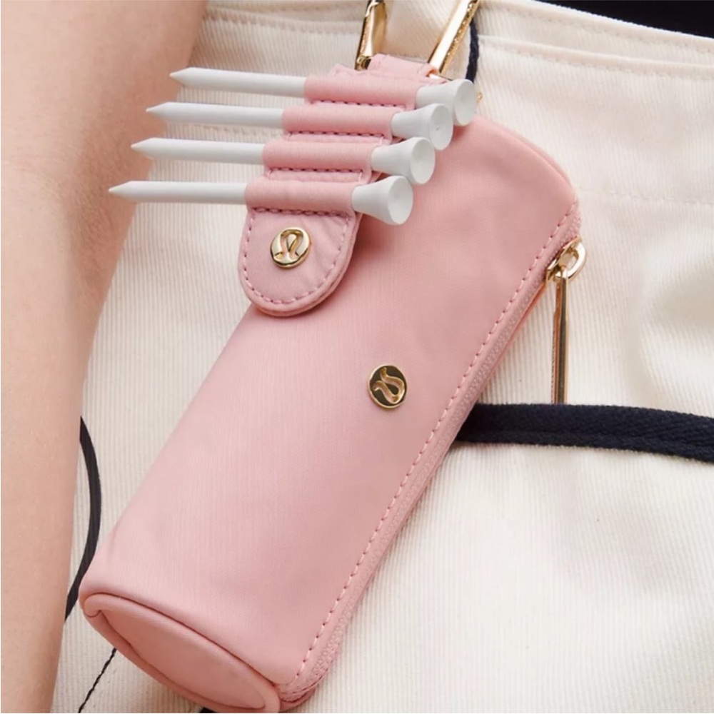 ISO!!!! Lululemon Nano Golf Pouch
